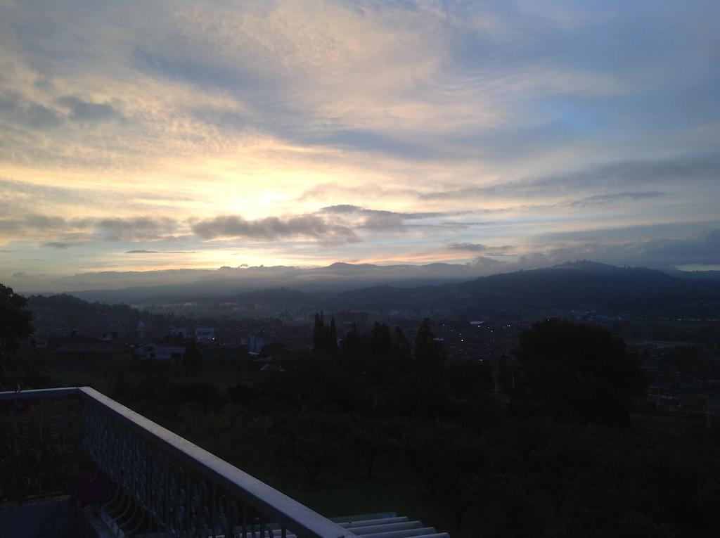 Miravalle Suites Paipa Esterno foto